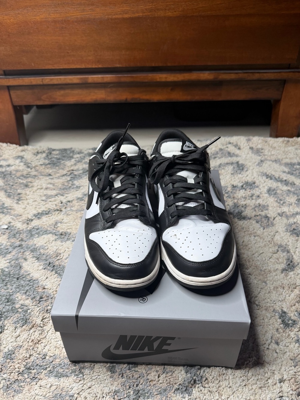 Nike Men’s Black/White dunk Low NO BOX!!!